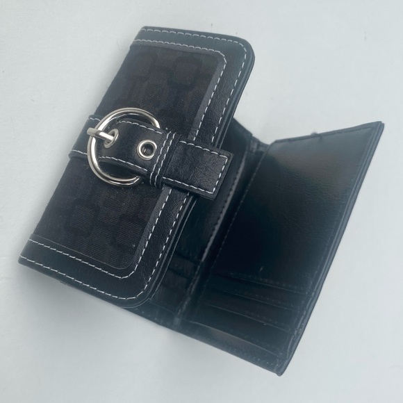 โผ๏ธLAST CHANCE ๐2/$20 New Suzy Shier Card Holder Vegan Leather Fold Wallet - Picture 9 of 15